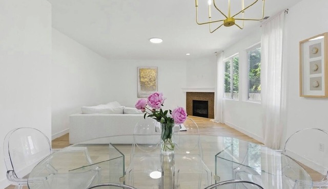 Perfect 6 br house- in spanaway