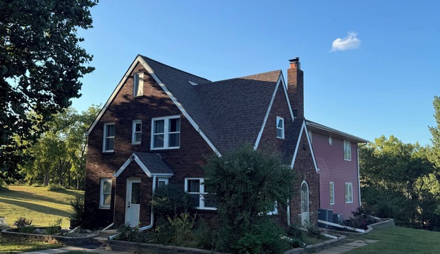 Perfect 9-bedroom house with lots of land