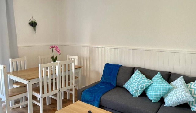 Perfect Accommodation for professionals! Great Connections