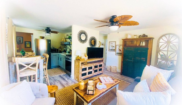 Perfect Beach Bliss Cottage with Best Sunsets and Steps Away from Beach!