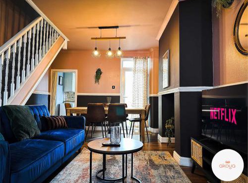 Perfect Booking 3 Bed Home in Abertillery