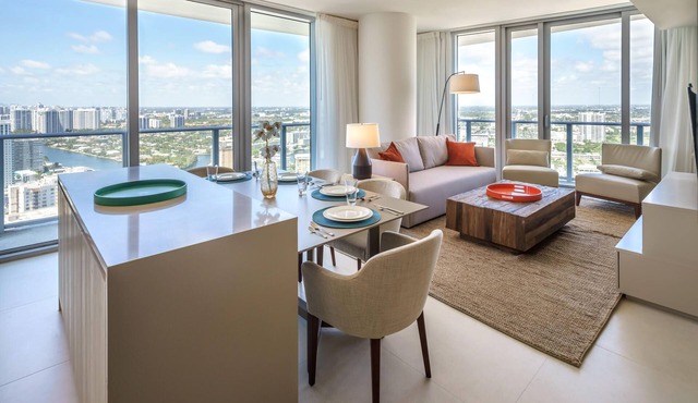 Perfect CornerCondo@Hyde Ocean&WaterViews