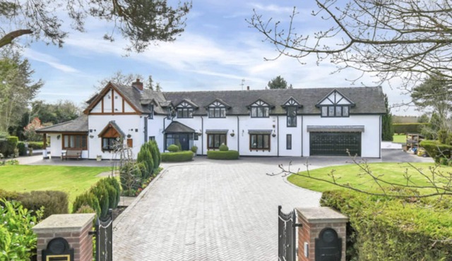 Perfect Country Cottage for large groups