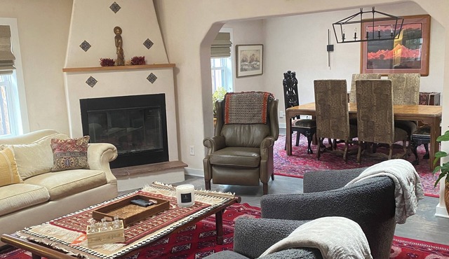 Perfect downtown location in historic district- 9.5 walk score! Historic home.