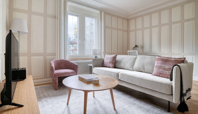 Perfect Enge 2BR w/Private W/D, near Central Market, by Blueground