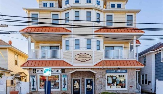 Perfect Family Getaway in the Heart of Town – Close to the Beach!