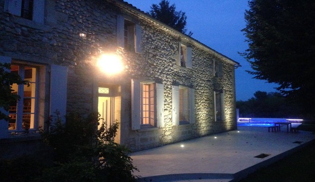 Perfect Family Holiday Retreat, on Dordogne River, Flaujagues, near St Emilion