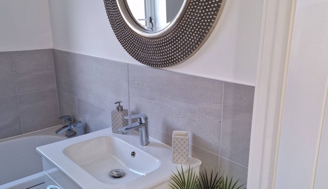 Perfect for a city break, 10 minutes into Newcastle city centre