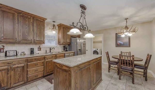 Perfect for a group getaway to see the Motor Race!