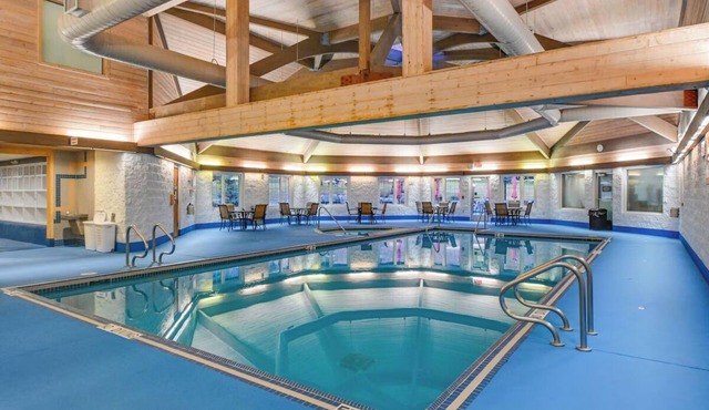 Perfect for Adventures- Experience Luxury Chalet | Explore & Unwind