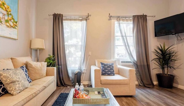 Perfect for business trips, conventions & fun getaways — just a minute’s walk to the San Diego Convention Center, PETCO PARK, nightlife, and public transit. Includes secure, free parking for one vehicle plus a dedicated workspace and high-speed Wi-Fi