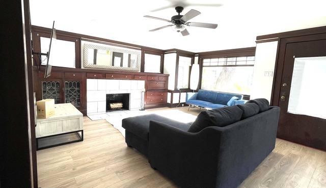 Perfect for Cruisers and beach lovers! Plus NO cleaning fees!