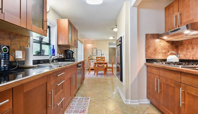 Perfect for Families! Near Beach & Downtown