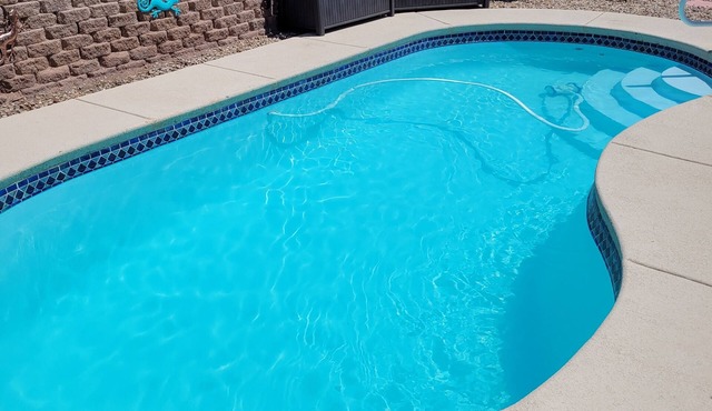 Perfect for families with friends, Pool