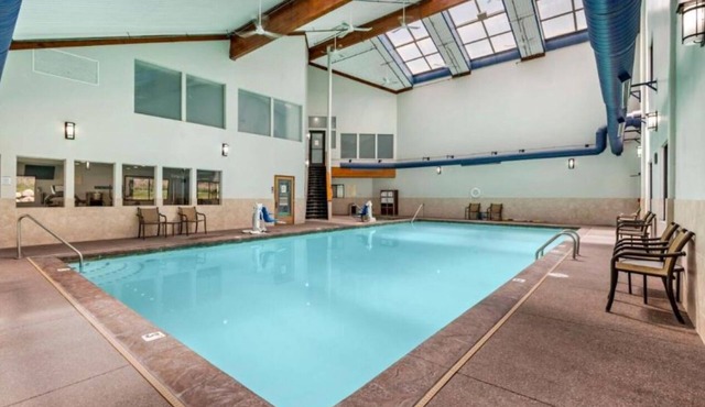 Perfect for Families & Friends | 2 Private Units