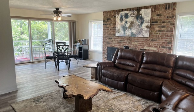 Perfect for family getaway or a fishermen retreat!