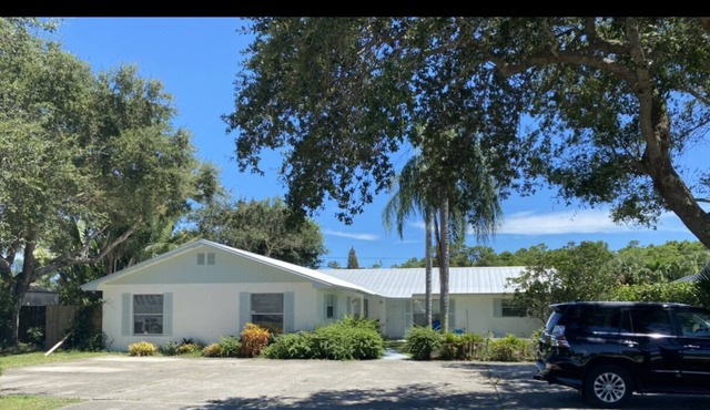 Perfect for Golf trips or large family gatherings!