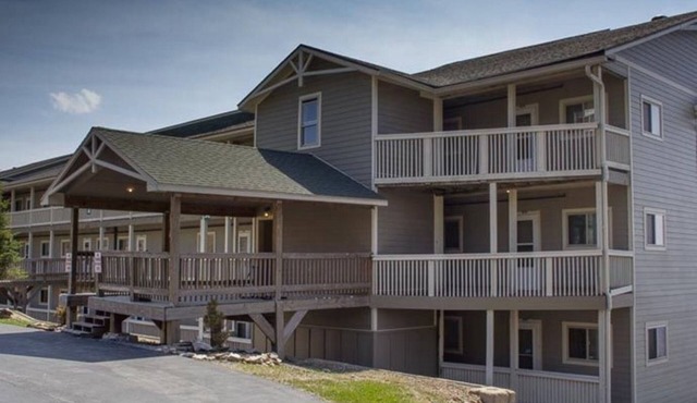 Perfect For Large Families & Groups - Excellent Location