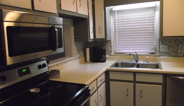 Perfect for MASTERS. 2BR, 2 1/2BA