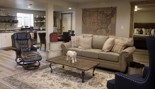 Perfect for outdoor adventurers & couples; near Glenwood, hot springs & skiing