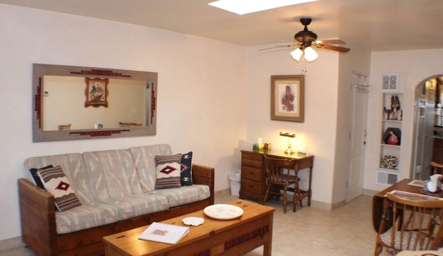 Perfect for Travel Nurses, Professionals or Relocation to Santa Fe!