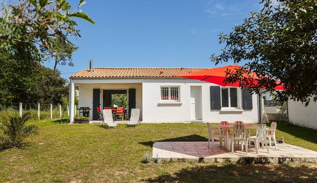 Perfect Escape Between Beach and Forest – Comfortable House with Terraces and Private Garden