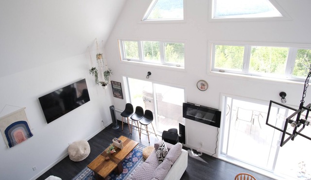 Perfect Getaway at Ô'Ptit Loup!