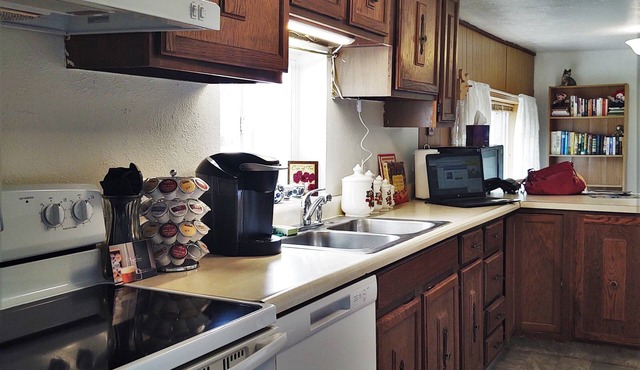 Perfect Getaway | Convenient & Affordable | Long-term Guests Welcome!