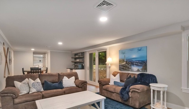 Perfect Getaway for a Couple or a Family with 1-2 Small Kids