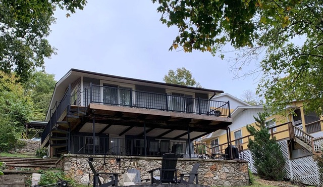 Perfect Getaway Home | Sleeps 7 People