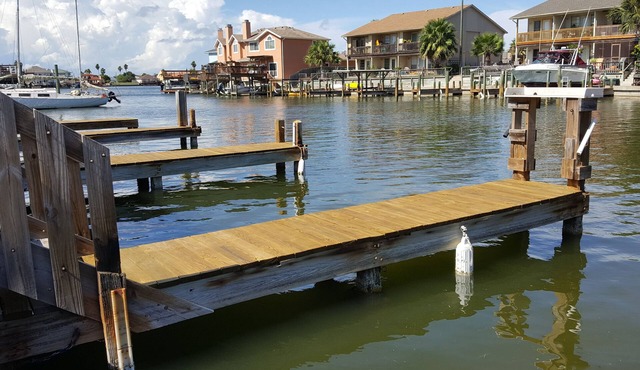 Perfect ground floor unit ready to entertain your family vacation.