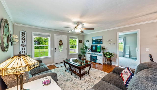 Perfect Guntersville Retreat Near Tennessee River!