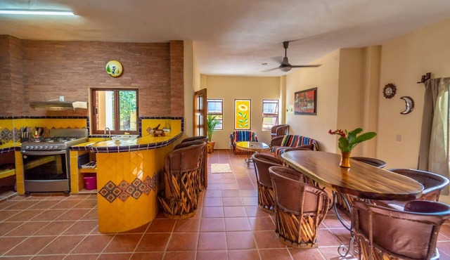 PERFECT HOME - Beach walk distance