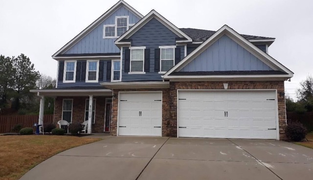 Perfect home for you Large Family Corporate host party or group of golf friends