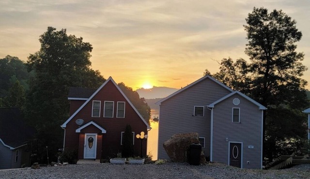 Perfect Lake Malone Get away with a beautiful Lake view