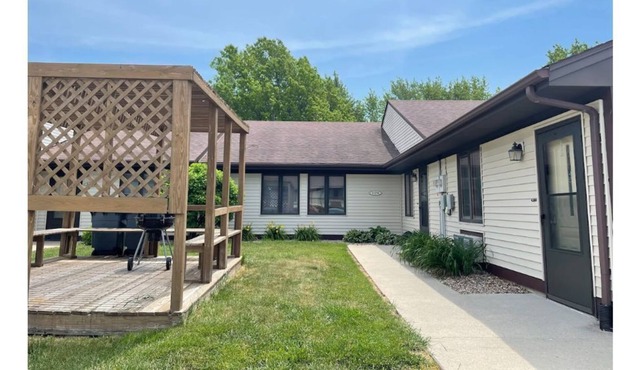 Perfect Lake Panorama Getaway!