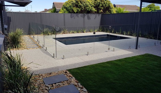 Perfect Large Multi Family Accommodation with Pool