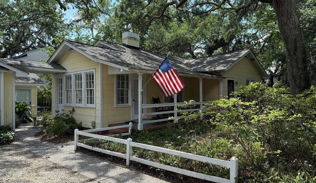 Perfect Location to King & Prince and Beach Access