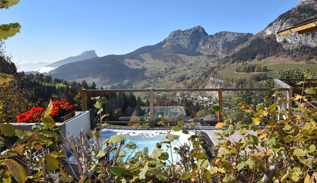Perfect location! Superb Chalet 5 *, jacuzzi and spectacular view