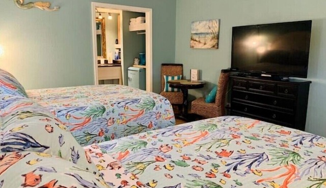 Perfect Location at Tybee Island!n