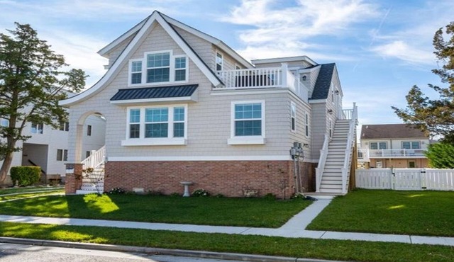Perfect Location for a fabulous stay at the beach!