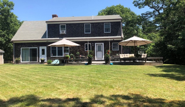 Perfect Location for a Martha's Vineyard Vacation or Wedding. Pet Friendly!