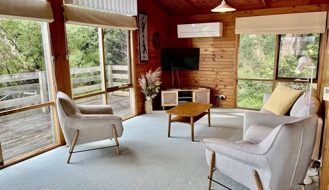 Perfect Location on the Water's Edge