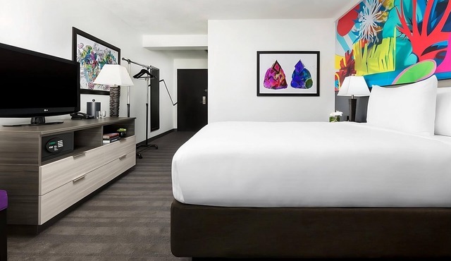 Perfect Location! Pets Allowed, Parking, Near Boston College