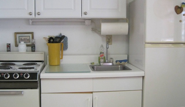 PERFECT LOCATION STEPS TO LIDO BEACH