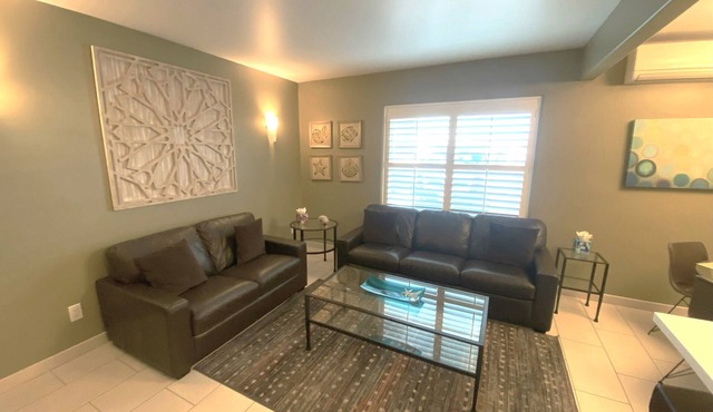 Perfect Location to Beach/SD Attractions, Parking, Beach Chairs, Boogie Boards