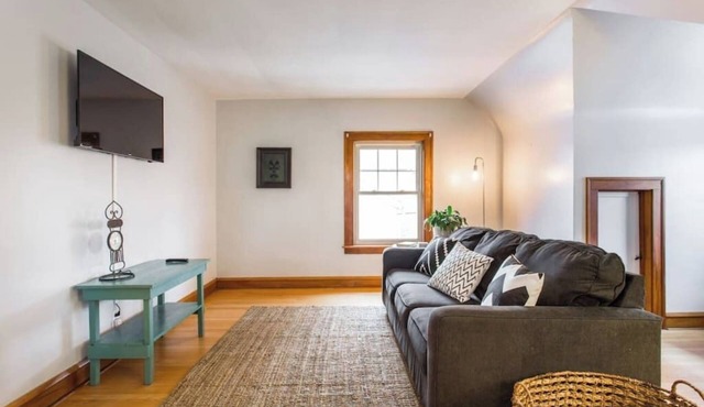 -Perfect match for business, corporate, contractors or relocation services-