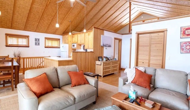 Perfect Mountain View Getaway in Historic Bisbee!