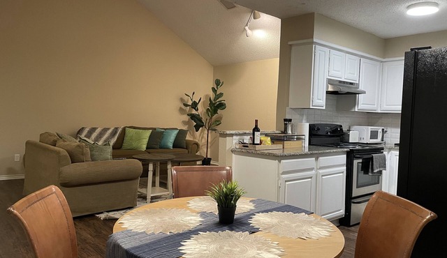 Perfect North Dallas Bungalow