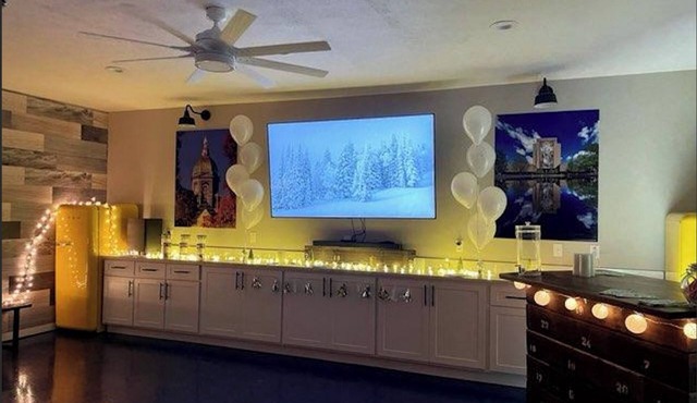 Perfect Notre Dame House Located Two Blocks from Eddy Street Commons and campus!